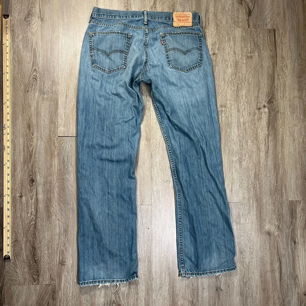 Lot of 2 Levis 514 559 Mens 34x32 Jeans 100% Cotton Straight Gray Blue